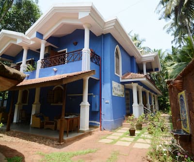 https://imgcld.yatra.com/ytimages/image/upload/t_hotel_yatra_city_desktop/v1432388434/Domestic Hotels/Hotels_Goa/Presa Di Goa/DSC_1079.jpg